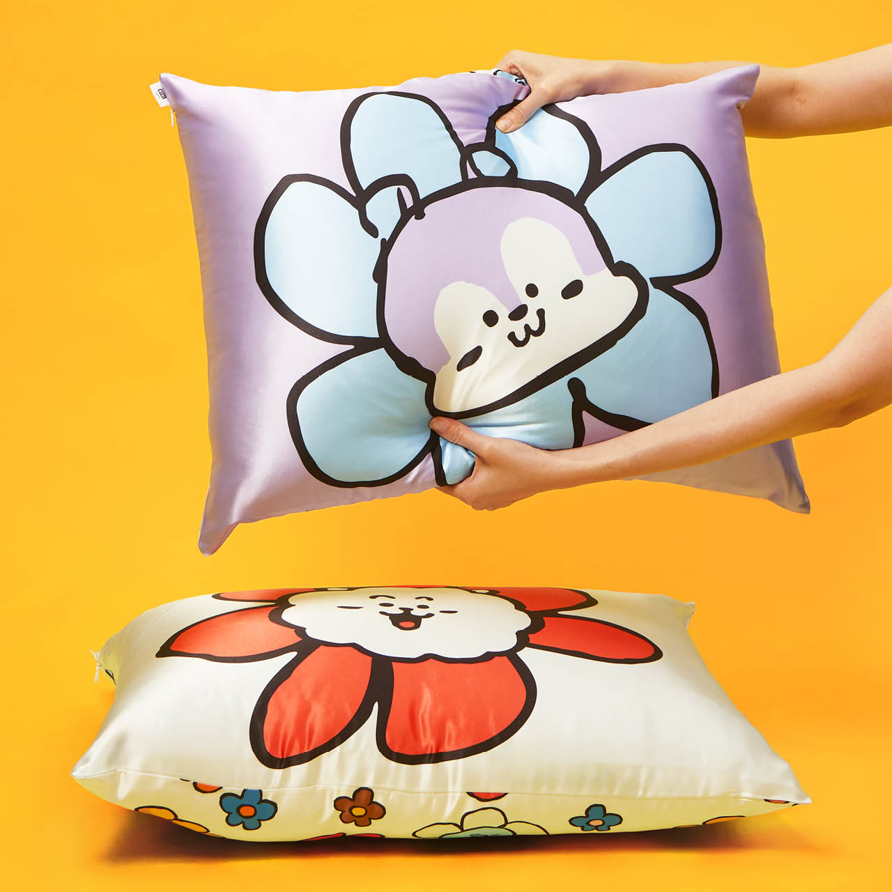 Kitsch x BT21 Taie d'oreiller en satin MANG