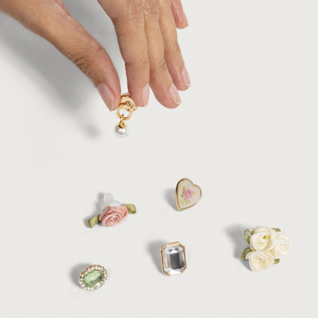 Charms KitschPop™️ en ivoire vintage