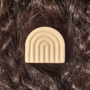 Before using KITSCH Strengthening Bond Repair Solid Hair Mask – dry, damaged hair before treatment
