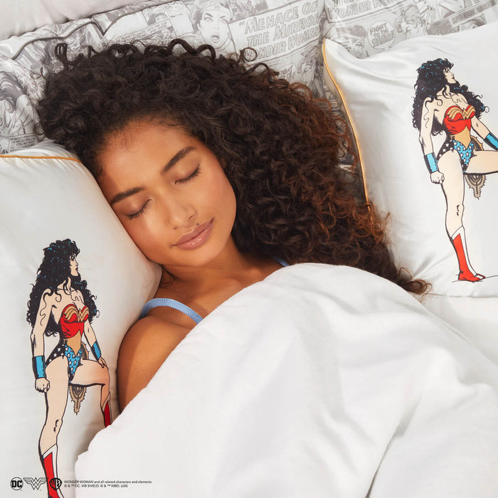Wonder Woman x Kitsch federa di raso- Believe in Wonder | King
