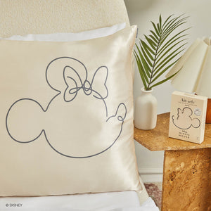 Kitsch & Mickey y Minnie Funda de Almohada de Satén Sra. Mouse - Crema
